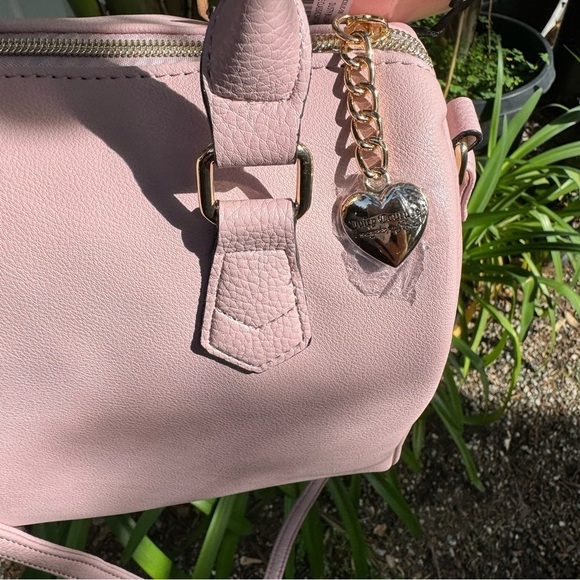 Juicy Couture Crossbody - Picture 9 of 10